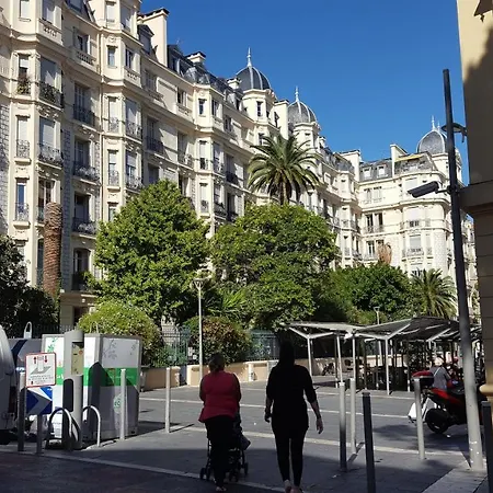 Beau 2 Pieces, Plein Centre Apartmán Nice